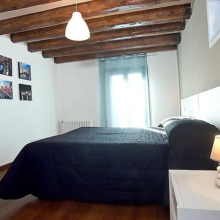 Good Wine Apartments Venezia Camera foto
